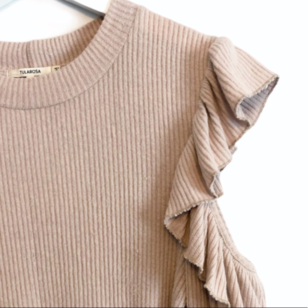 Tularosa Cold Shoulders Ruffled Top - Picture 4 of 7